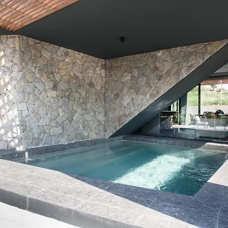Willa Luxury With A Swimming Pool Mugeba, - 26016 *