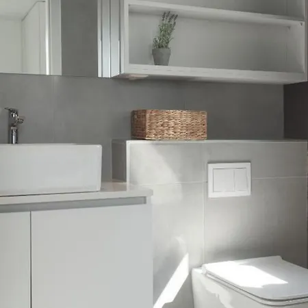 Luxury With A Swimming Pool Mugeba, - 26016