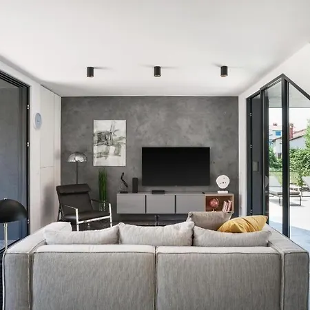 Luxury With A Swimming Pool Mugeba, - 26016 Villa